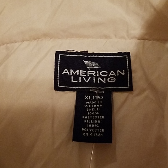 Sleeveless puffer vest - Picture 4 of 4